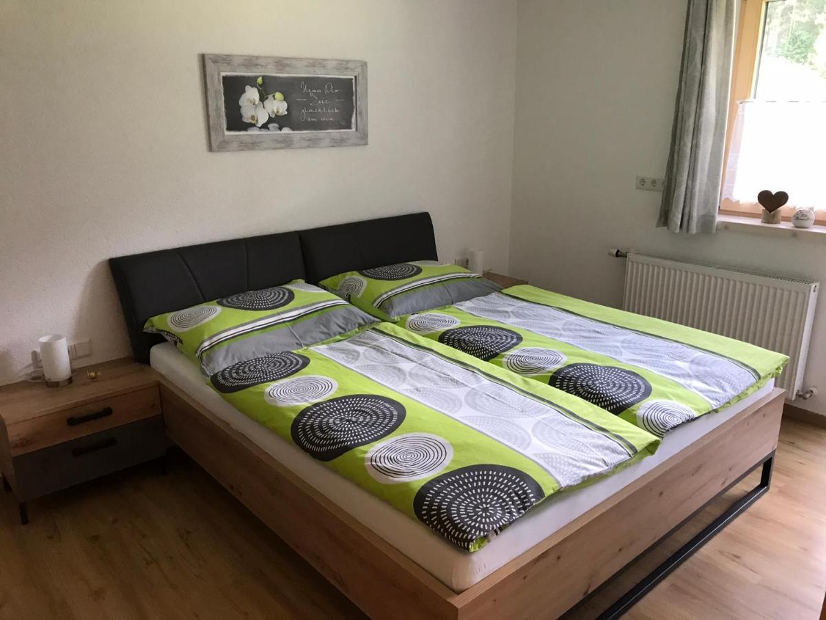 Haus Fernsebner Apartment โลเฟอร์ ภายนอก รูปภาพ
